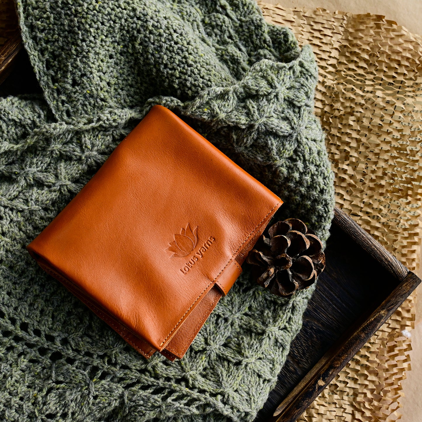 Tarim Genuine Leather Interchangeable Needles Case