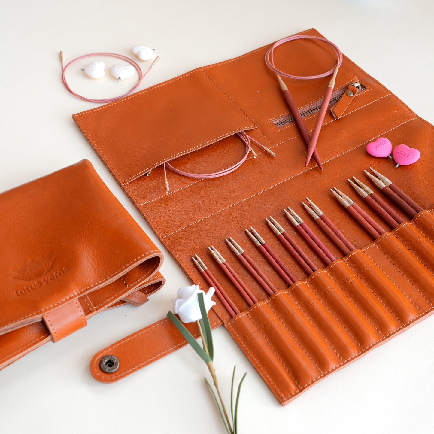 SAHARA 5 Interchangeable Circular Needles Set