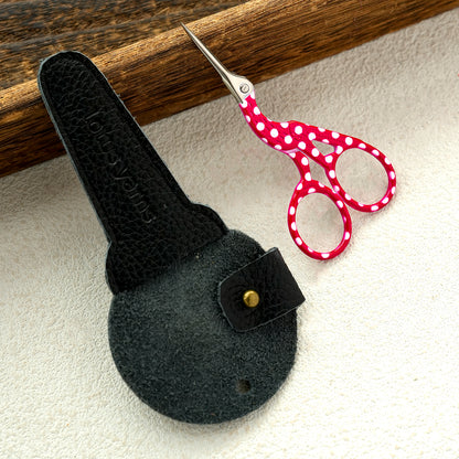 Crane-shaped scissors