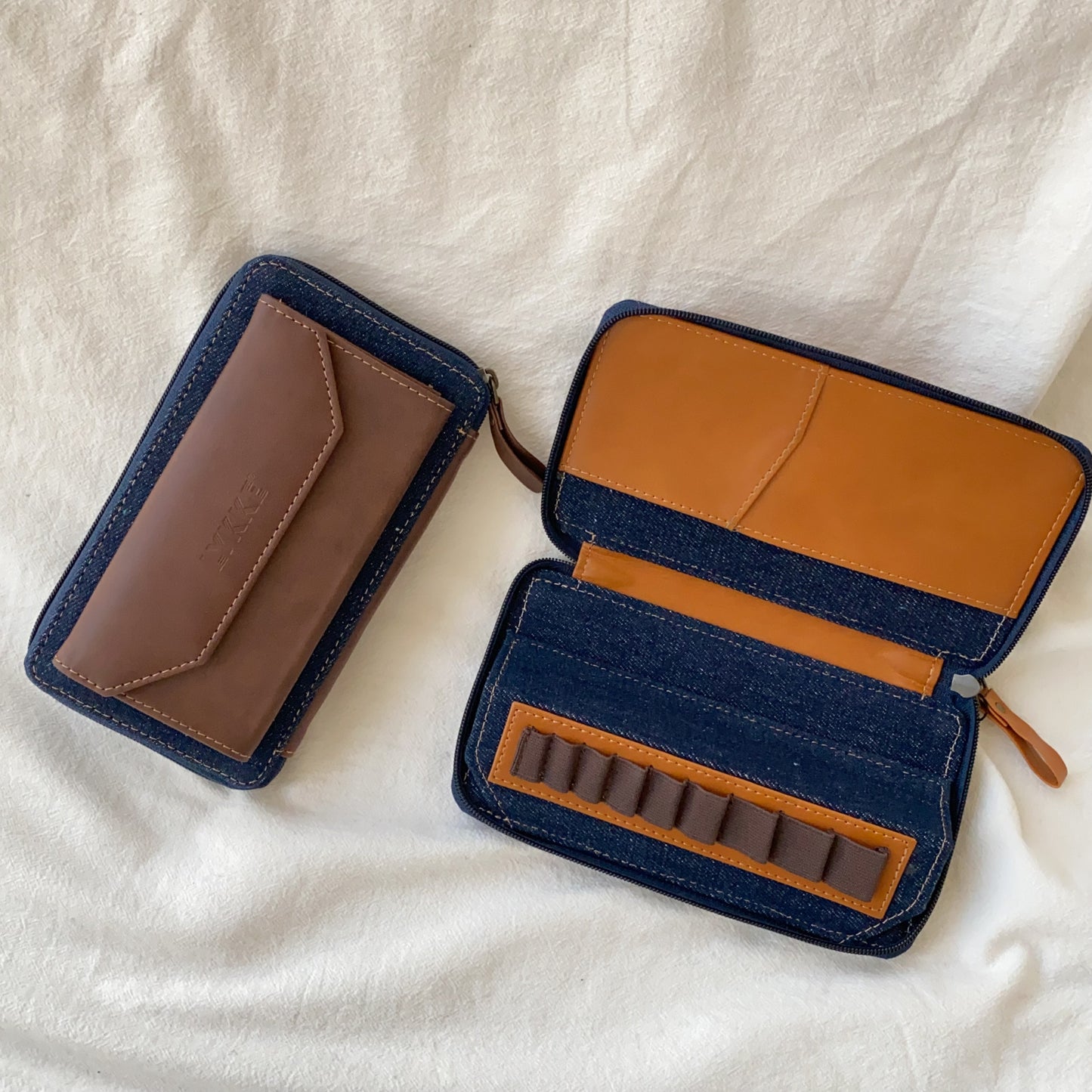 Vegan Leather 3.5" Case with Zipper Closure